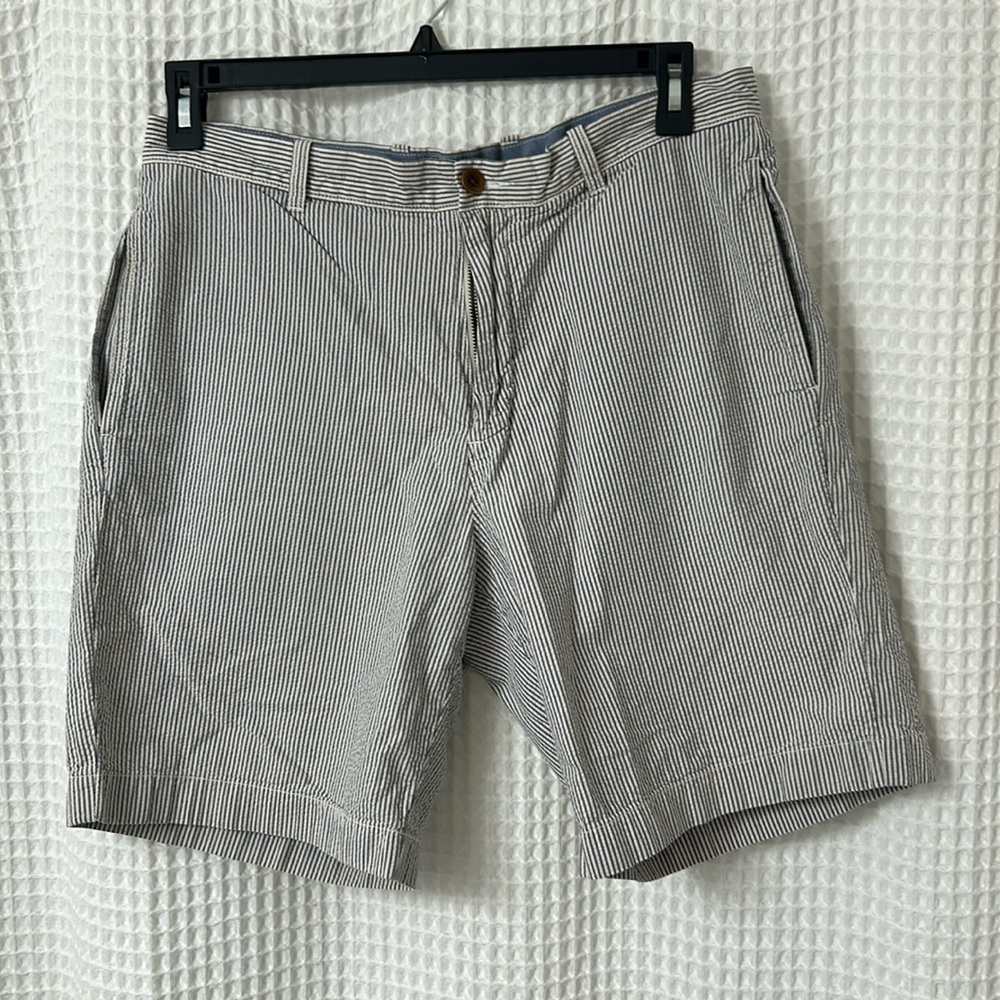 J Crew Men’s Chino Cotton Shorts Blue/White Seersucker Size 34W